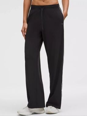 Lululemon | Court Rival Wide Leg Track Pants